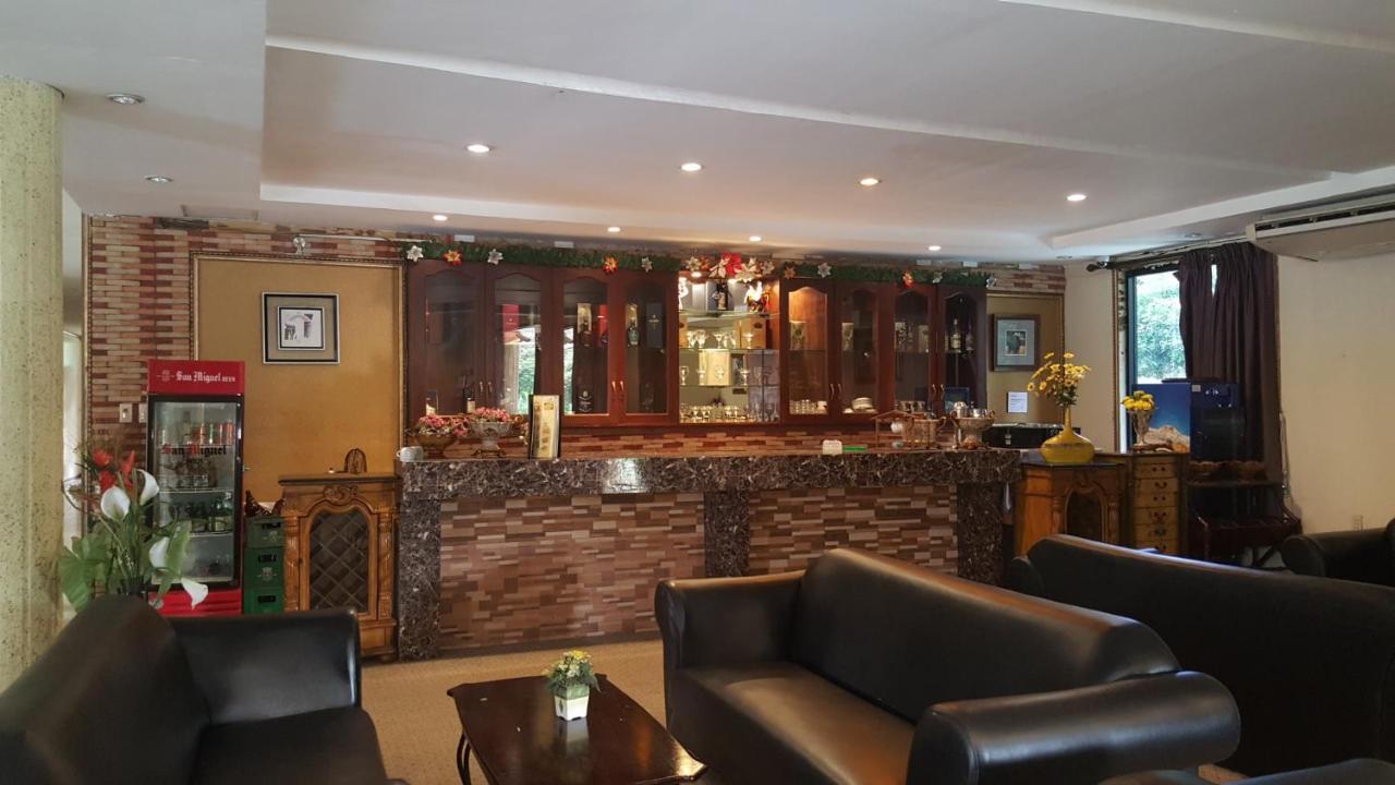 Phil Oasis Hotel & Resort Silang Kültér fotó