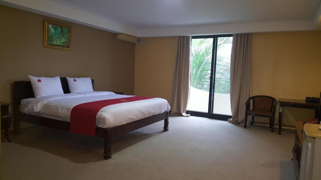 Phil Oasis Hotel & Resort Silang Kültér fotó