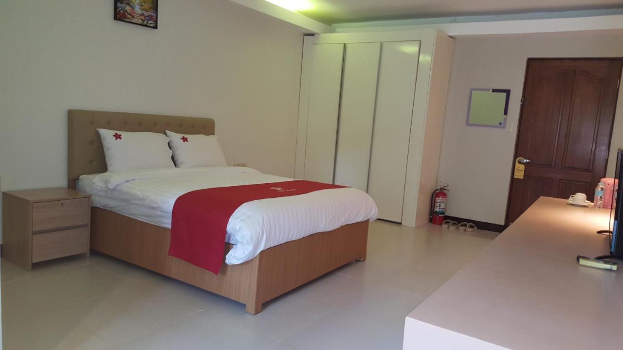 Phil Oasis Hotel & Resort Silang Kültér fotó